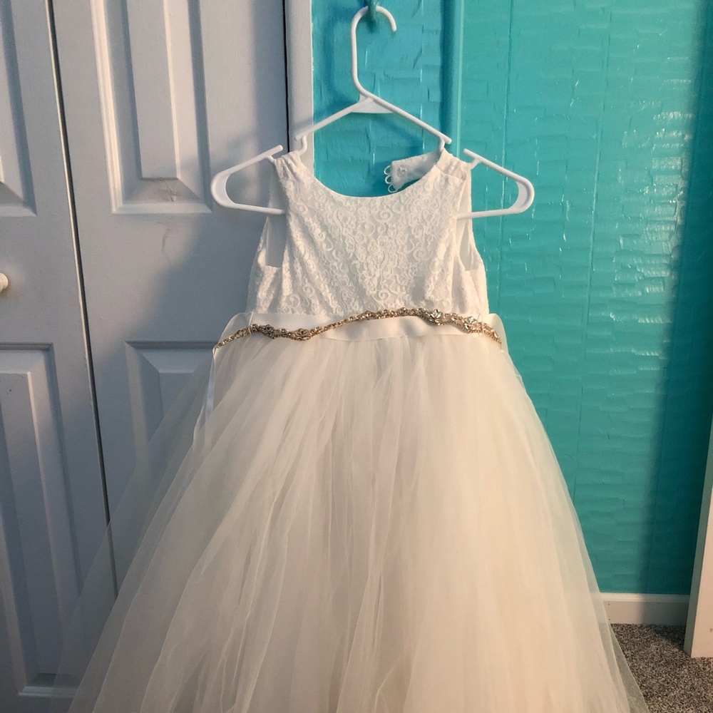 Flower girls dresses